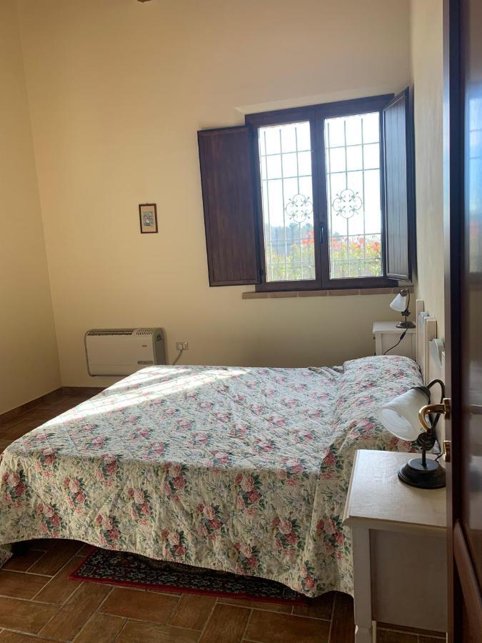 La Locanda Del Colle Bed and Breakfast Canalicchio Εξωτερικό φωτογραφία